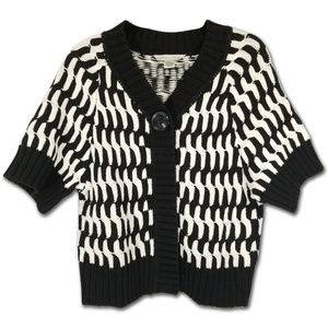 Jillian Black/White Pattern Top